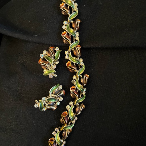 Vintage Bracelet & Earrings Set - Picture 11 of 12